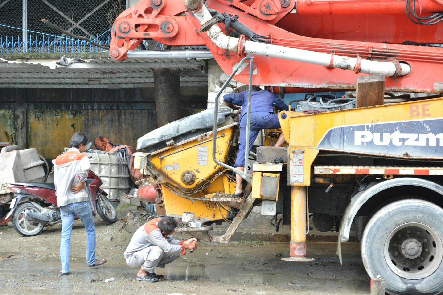 Jasa Perbaikan Pompa Gedung Profesional