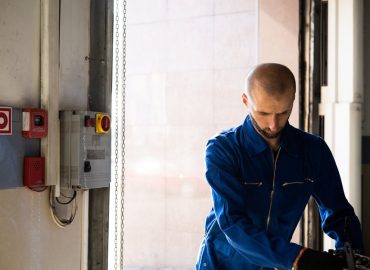 Maintenance Pompa Gedung Untuk Audit Keselamatan | Dhira Jaya Engineering