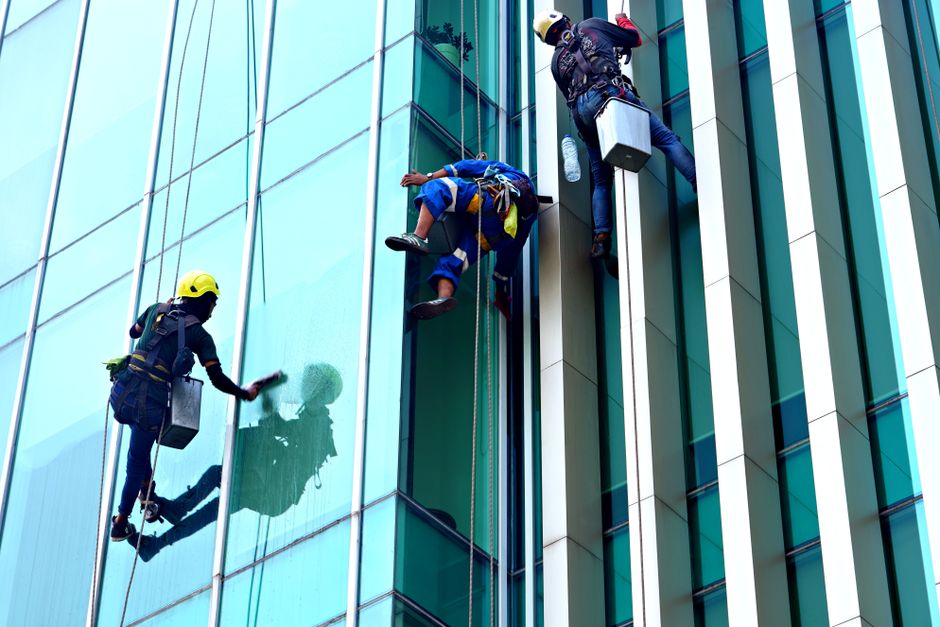 Maintenance Pompa Gedung Untuk Audit Keselamatan | Dhira Jaya Engineering