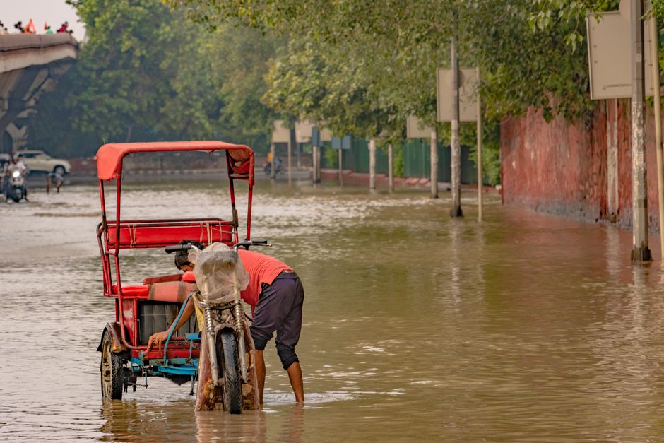 Cara Memilih jasa MEP flood pump yang Tepat | Dhira Jaya Engineering