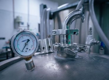 Maintenance Pompa Gedung Untuk Audit Keselamatan | Dhira Jaya Engineering